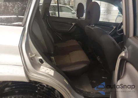 2004 Toyota Rav4 из США, поврежденный, VIN JTEHD20V846016864